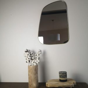 Miroir irrégulier